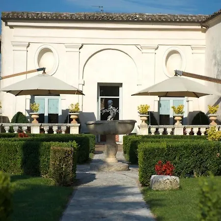 Palazzo Leti Residenza D'epoca