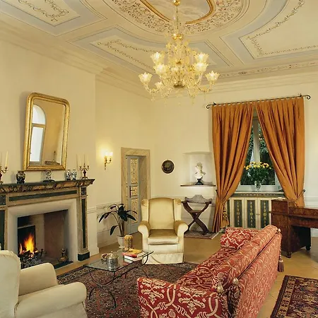 Palazzo Leti Residenza D'epoca 4*